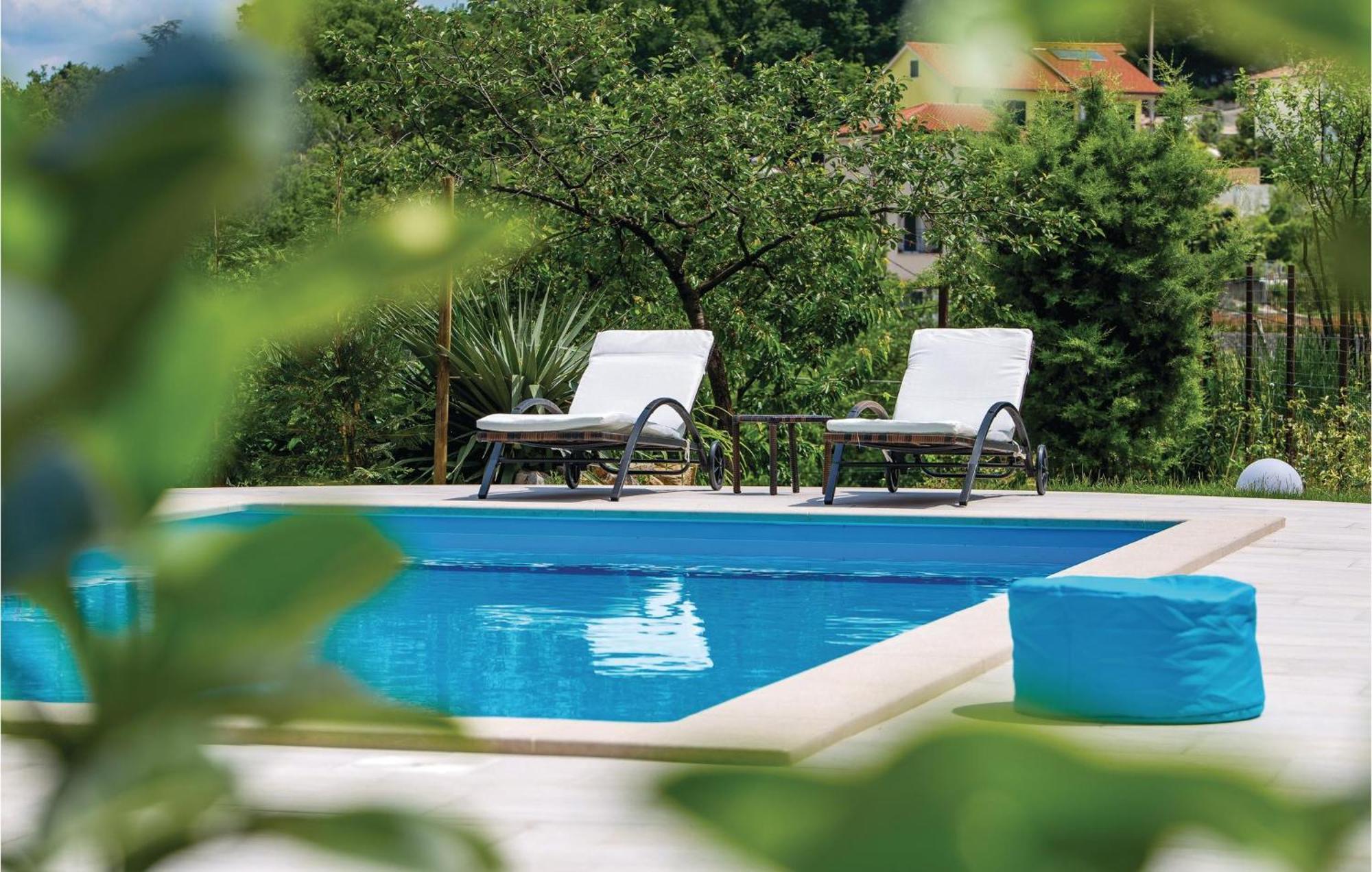 Lovely Home In Matulji With Outdoor Swimming Pool 外观 照片